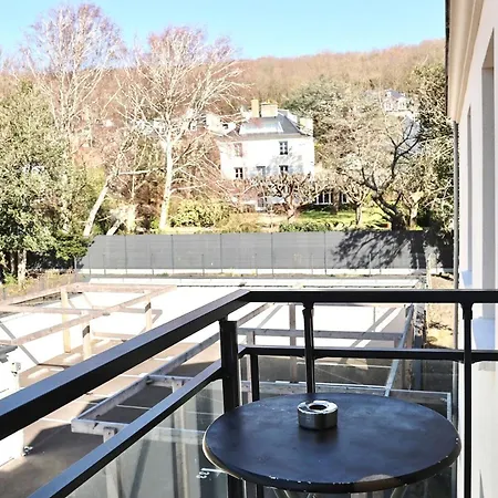 La Perdrix サン・タドレッス